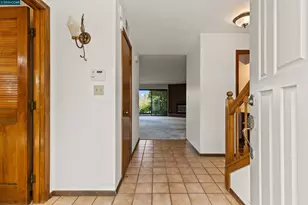 1085 Camino Verde Cir, Walnut Creek, CA 94597 - Photo 12
