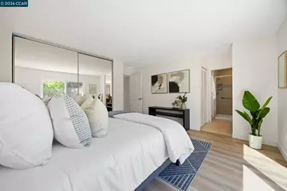2274 Mount Whitney Dr, Pittsburg, CA 94565 - Photo 14