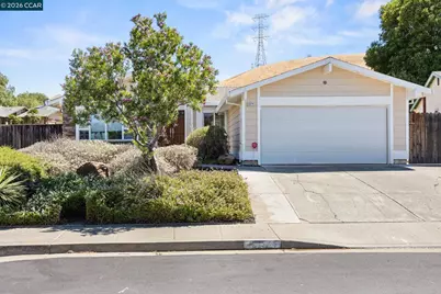 2274 Mount Whitney Dr, Pittsburg, CA 94565 - Photo 2