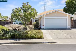 2274 Mt Whitney Dr, Pittsburg, CA 94565 - Photo 2