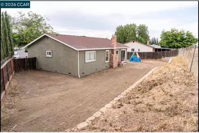 2135 Apricot Court, Pittsburg, CA 94565 - Photo 22