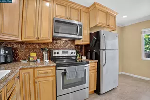 4249 Ridge Dr, Pittsburg, CA 94565 - Photo 16