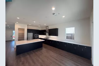16144 Purdy Ct, Lathrop, CA 95330 - Photo 8