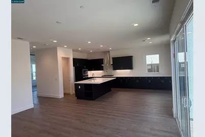 16144 Purdy Ct, Lathrop, CA 95330 - Photo 6