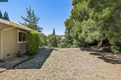 2536 Pebble Beach Loop, Lafayette, CA 94549 - Photo 18