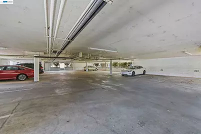 37200 Meadowbrook Cmn #203, Fremont, CA 94536 - Photo 32