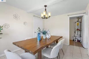 1691 Ashbury Dr, Concord, CA 94520 - Photo 10