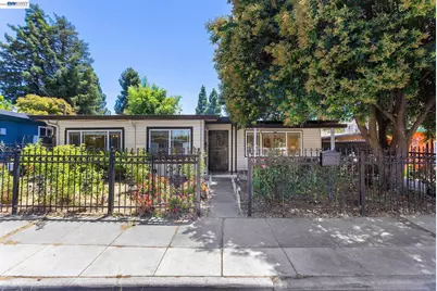 1691 Ashbury Dr, Concord, CA 94520 - Photo 36