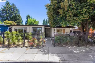 1691 Ashbury Dr, Concord, CA 94520 - Photo 36