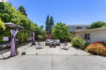 1691 Ashbury Dr, Concord, CA 94520 - Photo 30