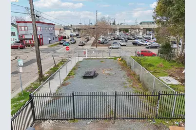 1495 5th St, Oakland, CA 94607 - Photo 4