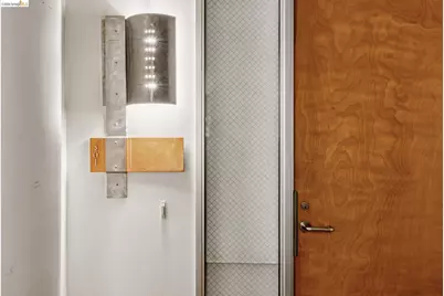 247 4th St #301, Oakland, CA 94607 - Photo 36