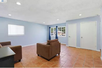 40 Gonzalez Dr, Hollister, CA 95023 - Photo 6