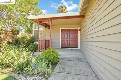 720 Summer Cir, Brentwood, CA 94513 - Photo 2