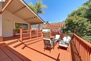5195 Camino Alta Mira, Castro Valley, CA 94546 - Photo 32