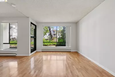 9 Commodore Dr #A207, Emeryville, CA 94608 - Photo 4