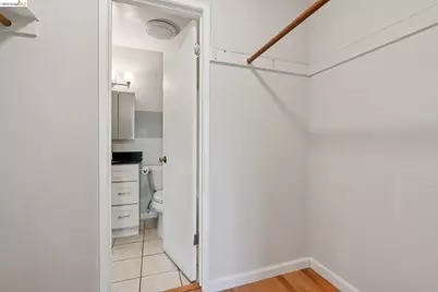 9 Commodore Dr #A207, Emeryville, CA 94608 - Photo 16