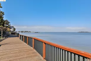 9 Commodore Dr, Emeryville, CA 94608 - Photo 50