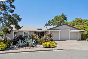 13255 Clairepointe Way, Oakland, CA 94619 - Photo 2