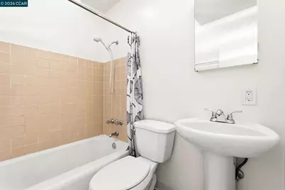 1812 Carlson Blvd, Richmond, CA 94804 - Photo 16