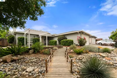 4645 Ridpath St, Fremont, CA 94538 - Photo 6