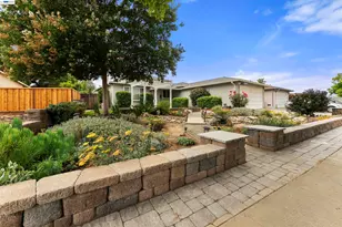 4645 Ridpath St, Fremont, CA 94538 - Photo 4