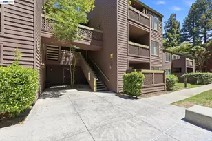 1137 Yarwood Ct, San Jose, CA 95128 - Photo 4