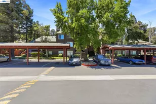 1137 Yarwood Ct, San Jose, CA 95128 - Photo 32