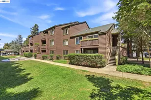 1137 Yarwood Ct, San Jose, CA 95128 - Photo 2
