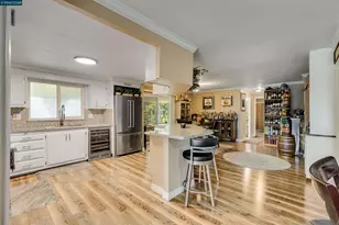 2368 Dalis Dr, Concord, CA 94520 - Photo 20
