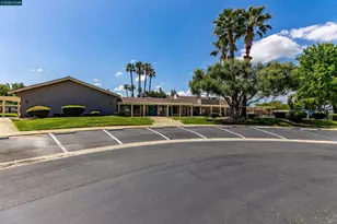 2368 Dalis Dr, Concord, CA 94520 - Photo 54