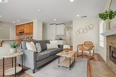 135 Justin Cir, Alameda, CA 94502 - Photo 12