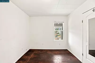 913 France Ave, San Francisco, CA 94122 - Photo 12