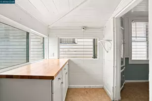 913 France Ave, San Francisco, CA 94122 - Photo 18