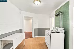 913 France Ave, San Francisco, CA 94122 - Photo 16