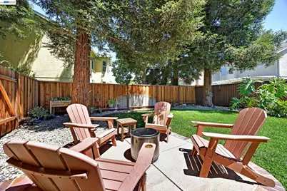 333 Glenbriar Cir, Tracy, CA 95377 - Photo 10