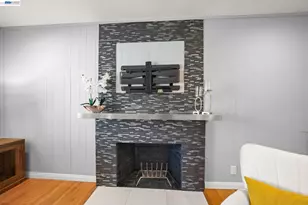 1435 Bouret Dr, San Jose, CA 95118 - Photo 10
