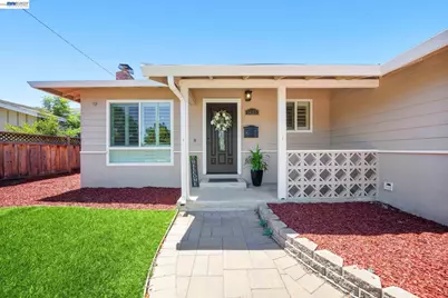 1435 Bouret Dr, San Jose, CA 95118 - Photo 6