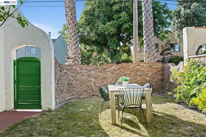 2801 Clay St, Alameda, CA 94501 - Photo 26