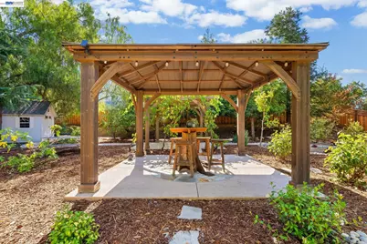 1330 Capri Ct, Livermore, CA 94550 - Photo 72