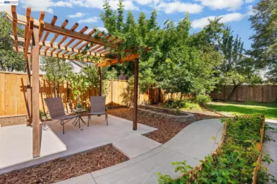 1330 Capri Ct, Livermore, CA 94550 - Photo 78