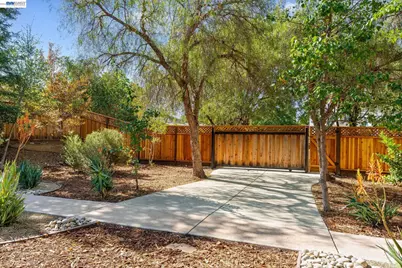 1330 Capri Ct, Livermore, CA 94550 - Photo 74