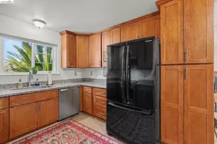 1150 Los Palos Ct, Pittsburg, CA 94565 - Photo 10