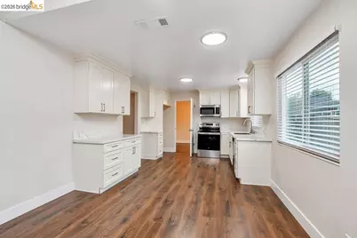4900 Burgundy Dr, Oakley, CA 94561 - Photo 12