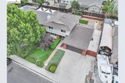 4900 Burgundy Dr, Oakley, CA 94561 - Photo 4