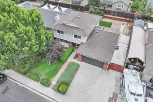 4900 Burgundy Dr, Oakley, CA 94561 - Photo 4