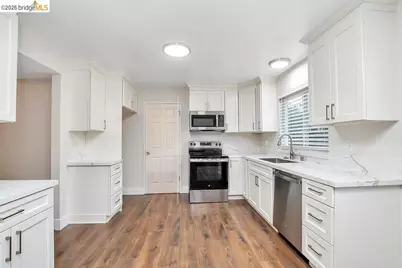 4900 Burgundy Dr, Oakley, CA 94561 - Photo 10