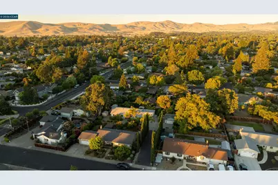 1694 Tammy Ln, Concord, CA 94519 - Photo 48