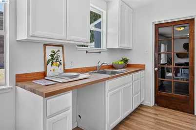 14326 Bradley St, San Leandro, CA 94579 - Photo 16
