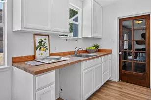 14326 Bradley St, San Leandro, CA 94579 - Photo 16